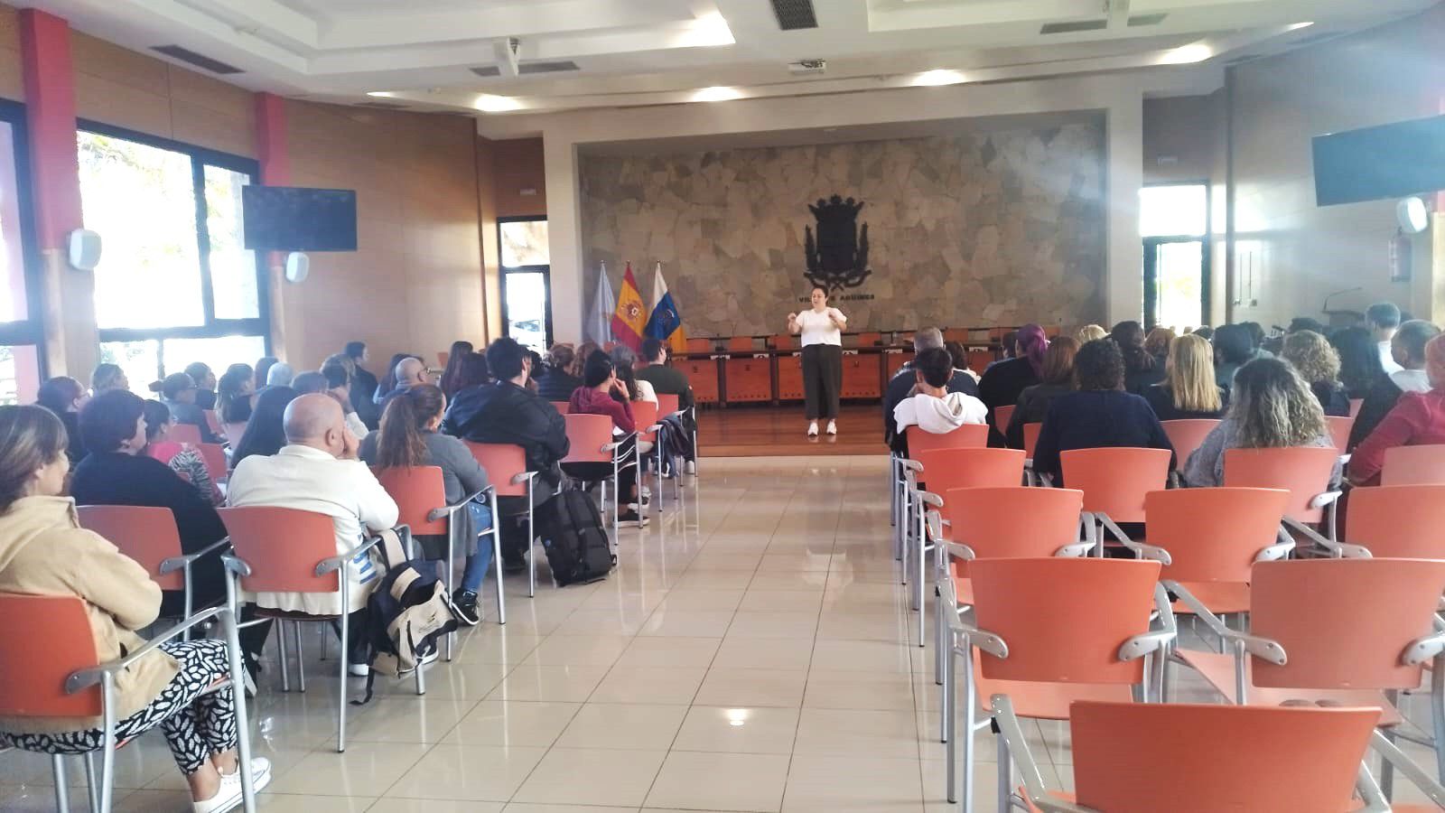 Sesenta personas en situación de desempleo se forman en Agüimes