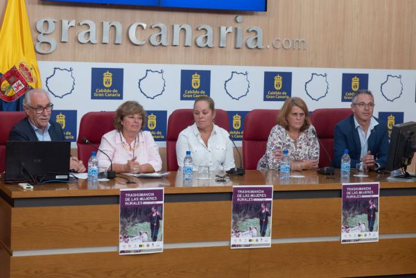 Noventa grancanarias protagonizan la primera trashumancia femenina del país