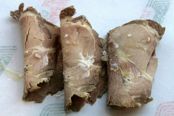La partida de chicharrón adquirida en Andalucía y que consumió una familia canaria da positivo en listeriosis