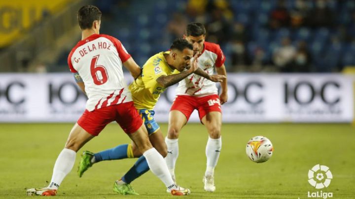 Igualada en la segunda jornada del 2022 y de la segunda vuelta. Las Palmas 1 - Almería 1