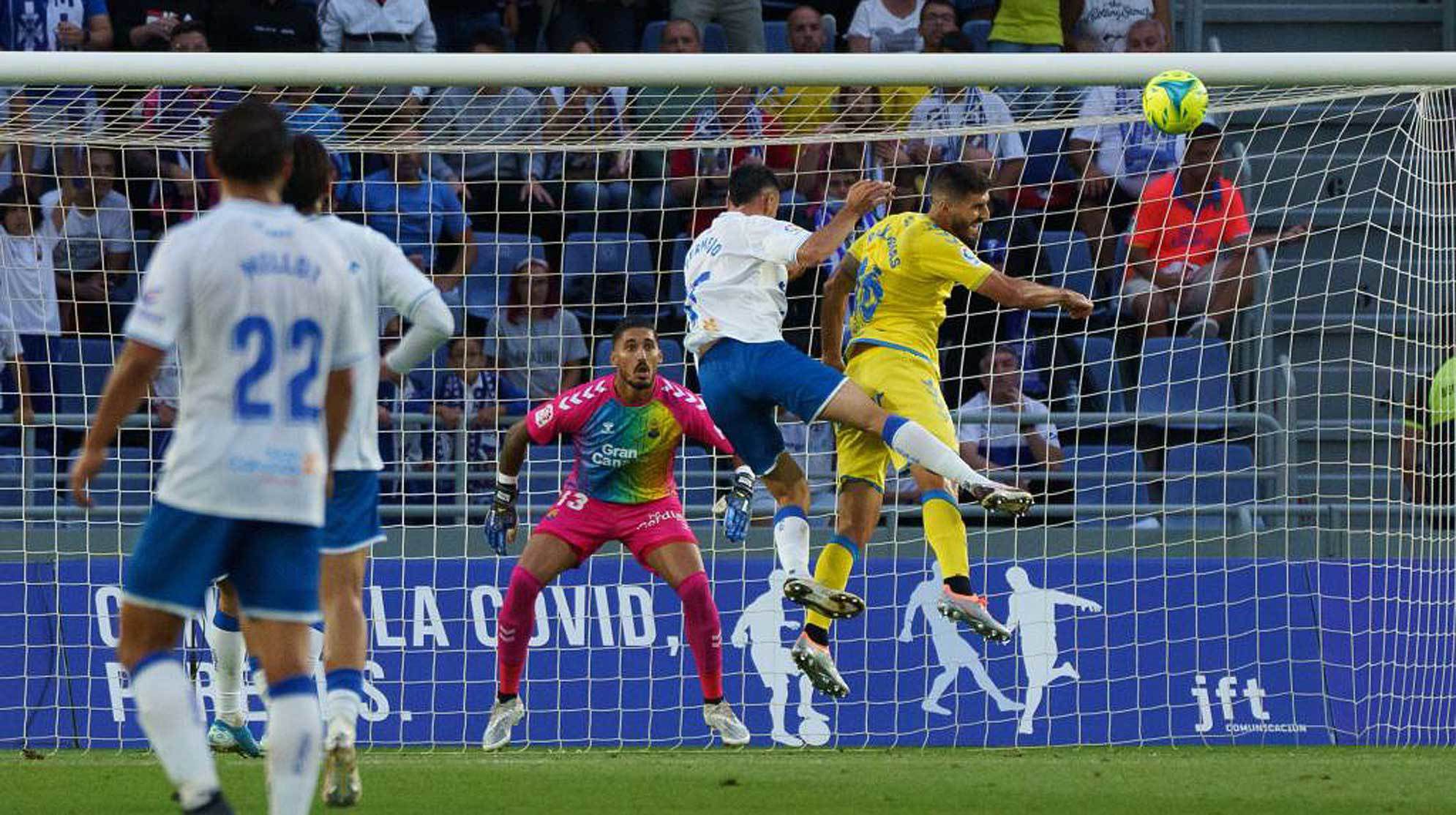 1-0. El Tenerife gana el primer encuentro