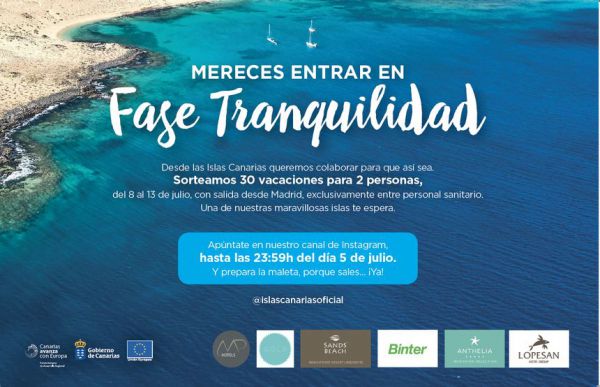 Los sanitarios ganadores de 'Entra en fase de tranquilidad' de Turismo de Canarias inician este miércoles sus vacaciones