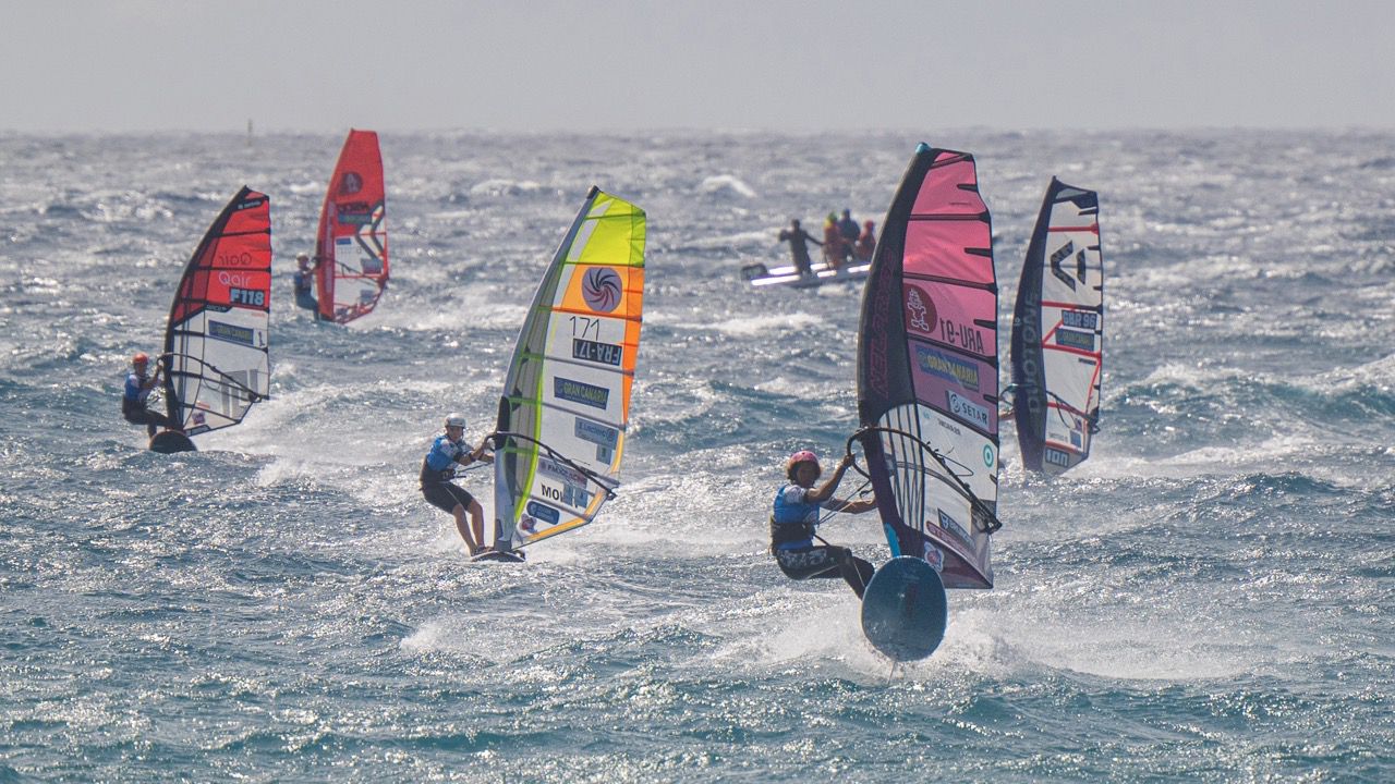 Offringa y Mortefon ganan en Pozo Izquierdo y lideran la Copa del Mundo en Slalom X