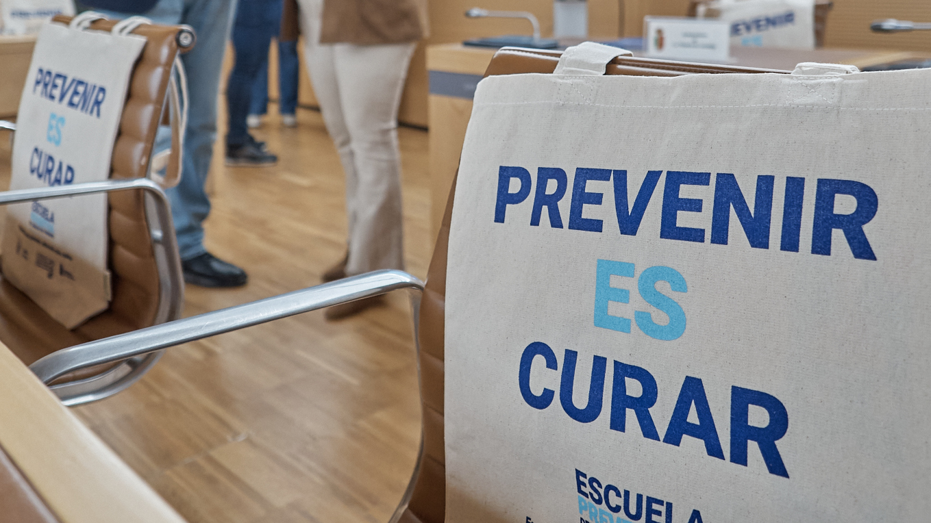 El Cabildo de Tenerife coordina con los ayuntamientos nuevas acciones para prevenir cáncer, diabetes y suicidios