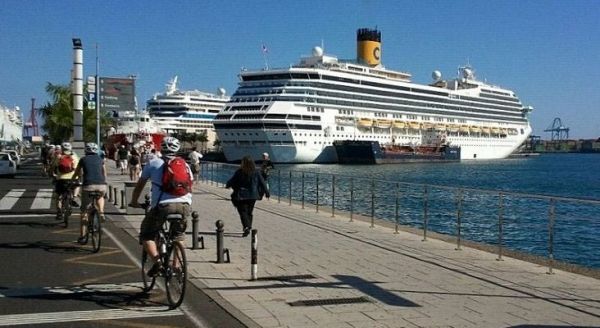 Los Puertos de Las Palmas lideran el crecimiento de cruceristas en España