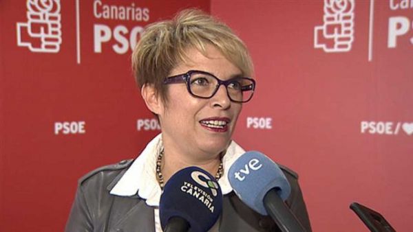 Elena Mañez toma posesión de su cargo como Consejera de Economía, Conocimiento y Empleo del Gobierno de Canarias