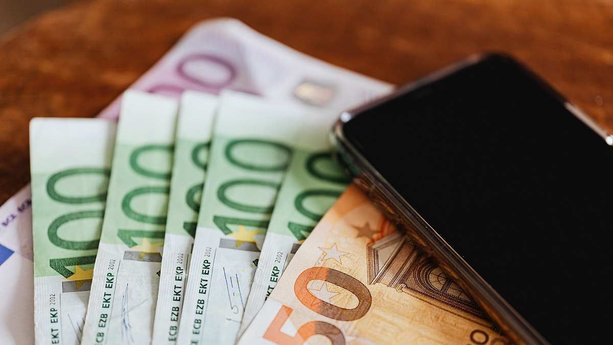Préstamos por teléfono: ¿Qué son y de qué manera funcionan?