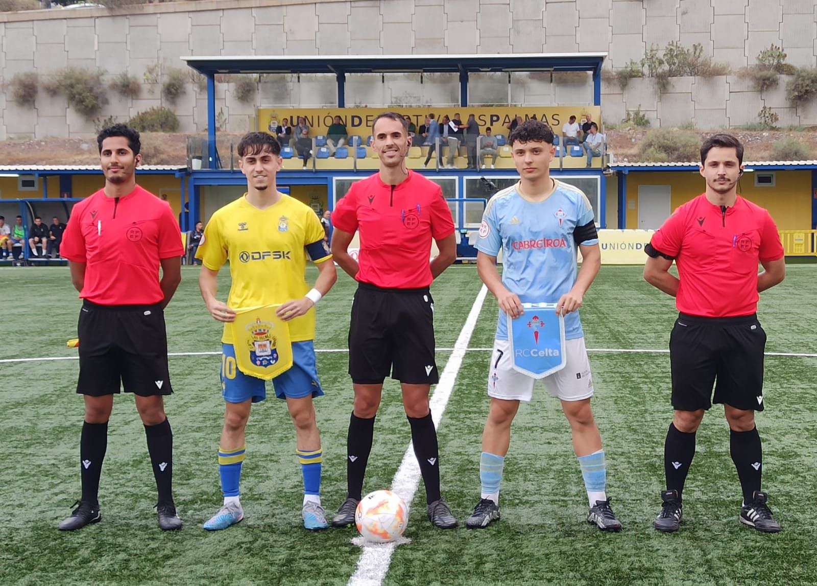 El Juvenil de la UD Las Palmas gole 5-0 al Real Celta y encarrila su pase a la Final Four