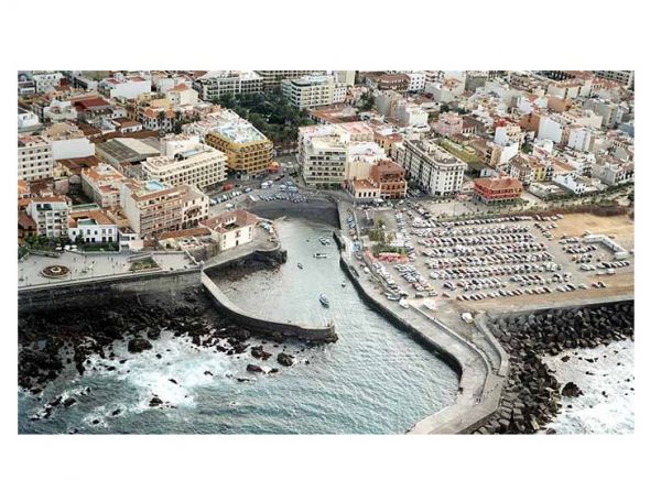Encuentran el cadáver de un joven en el muelle de Puerto de la Cruz, Tenerife