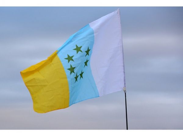 Canarias pide poder usar la bandera con siete estrellas