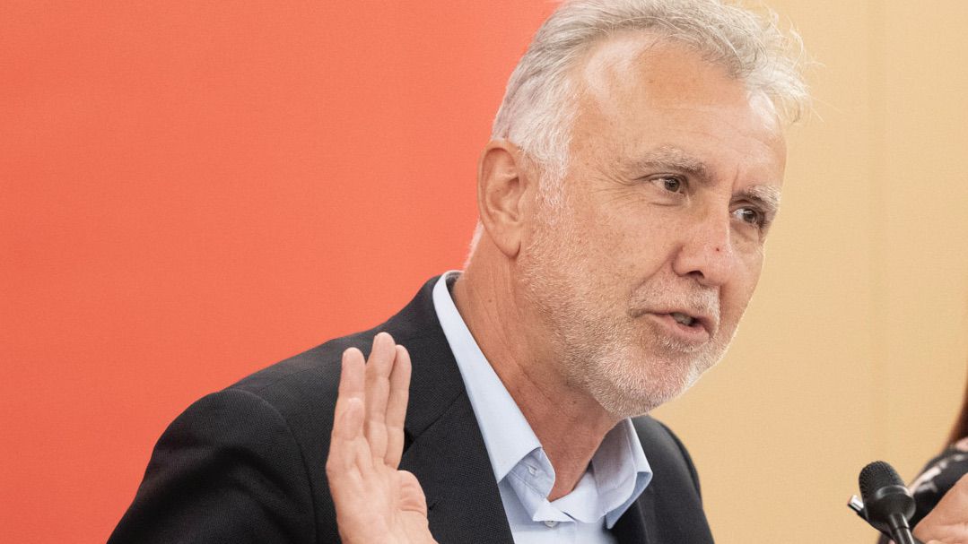 Torres abre el nuevo curso político arropado por el municipalismo socialista
