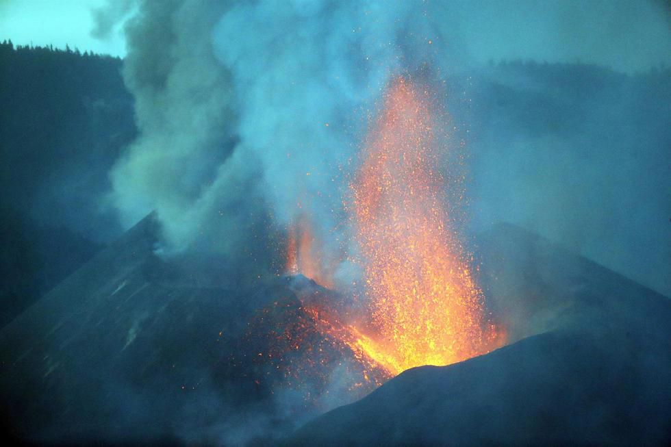 Evacuadas 800 personas  a causa de la colada norte