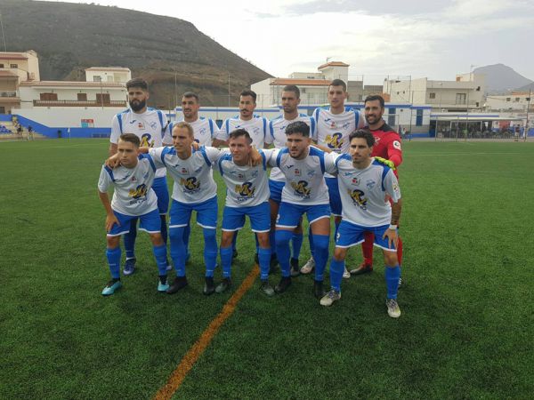 FÚTBOL: Derbi en el sur de Tenerife para abrir en la noche de Finaos la undécima jornada de Tercera División