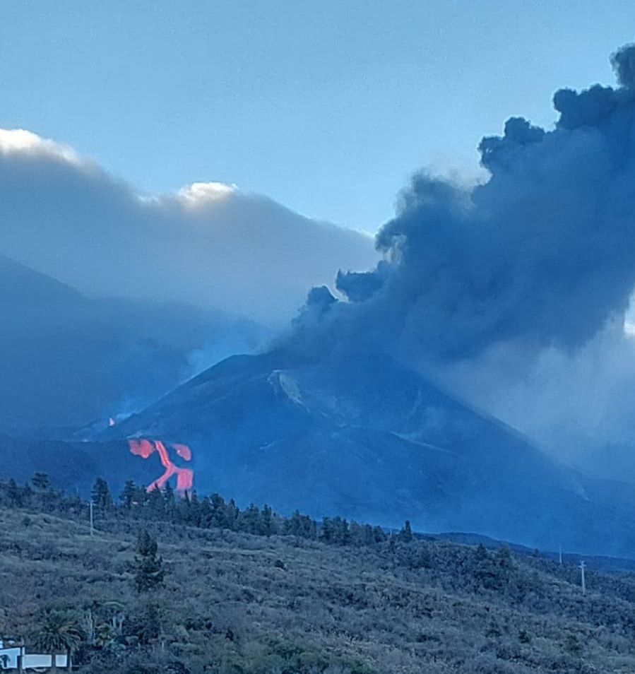 Día 73. Actualización. Se reactiva el cono principal del volcán de La Palma 