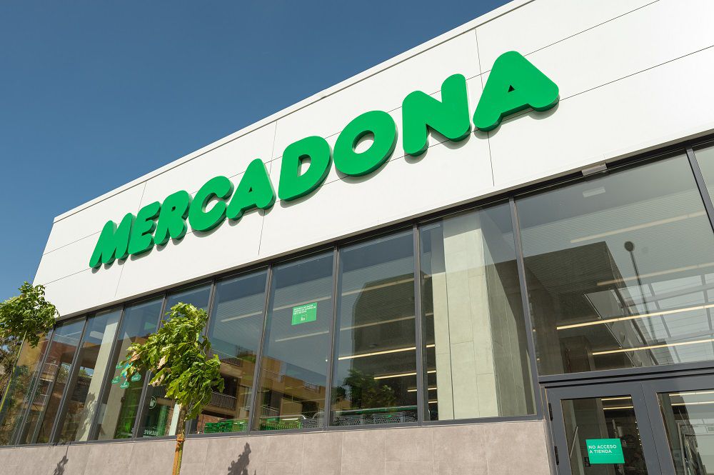 MERCADONA reduce en más de 6.000 toneladas las emisiones de CO2 en las islas tras invertir 42 millones de euros