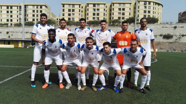 Fútbol. UD Ibarra y CD Tenerife B abren este viernes la 12ª jornada de la Tercera División Canaria