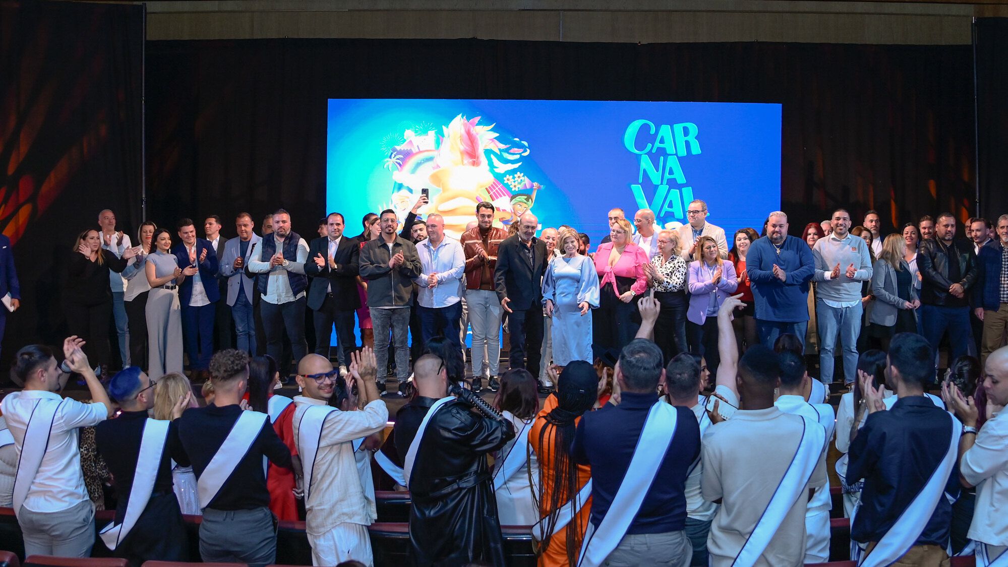 El Carnaval de «Los Juegos Olímpicos» presenta a los 52 aspirantes al podio
