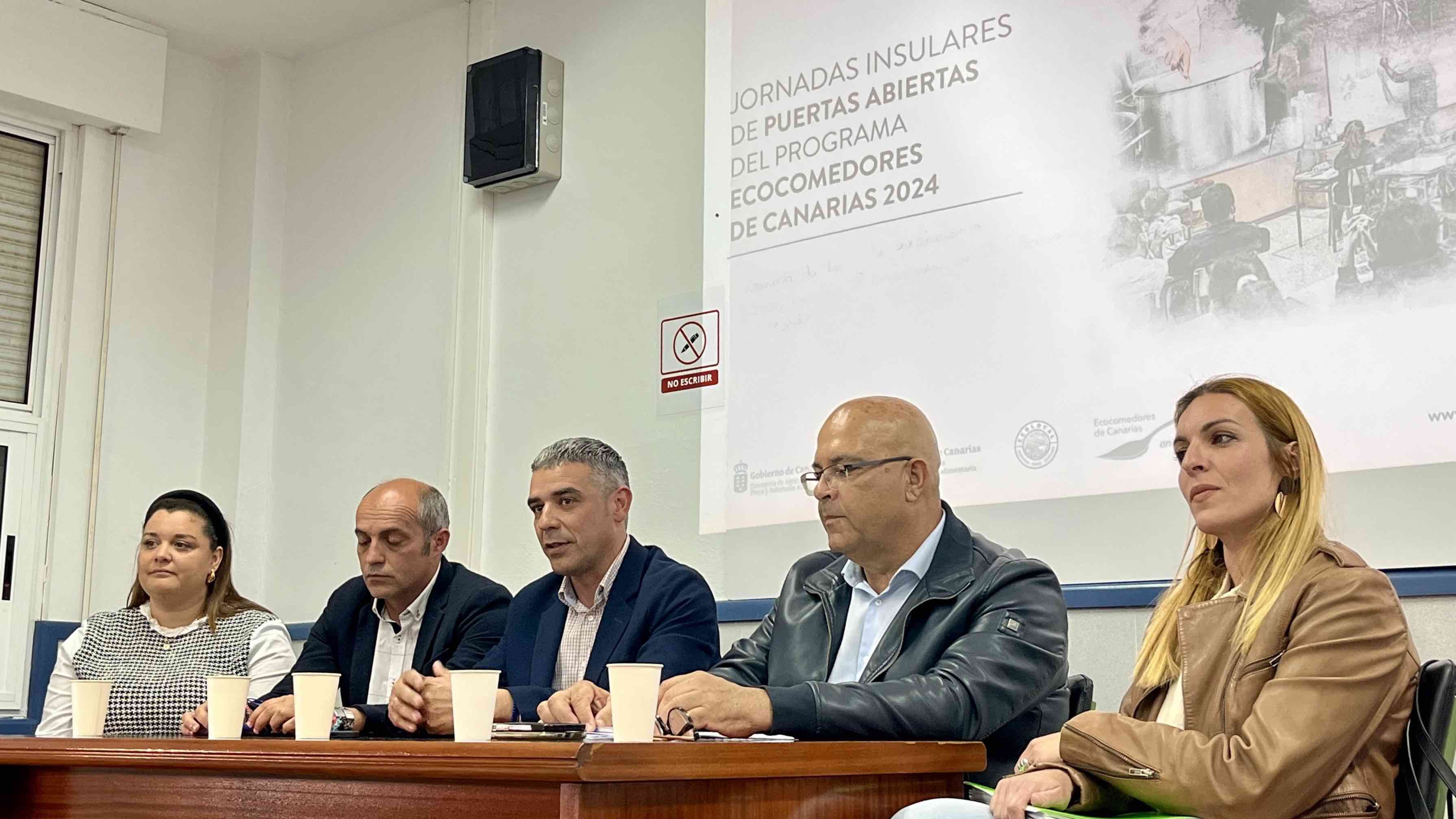 Los productos ecológicos están presentes en los comedores escolares herreños