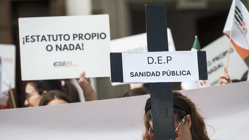 La huelga médica en Canarias deja 45.000 citas canceladas y 1.200 operaciones afectadas