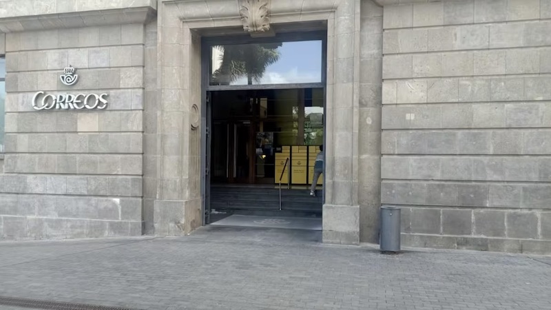 La regularización de migrantes arranca en Canarias sin colas ni incidencias