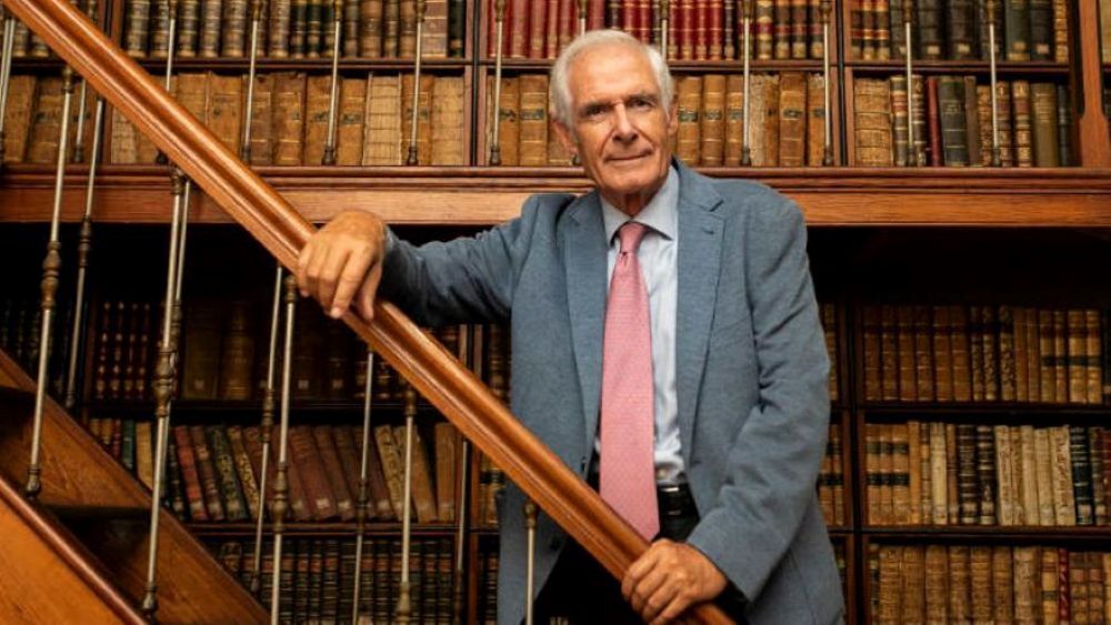 Maximiano Trapero presenta su diccionario de términos toponímicos en La Casa de Colón