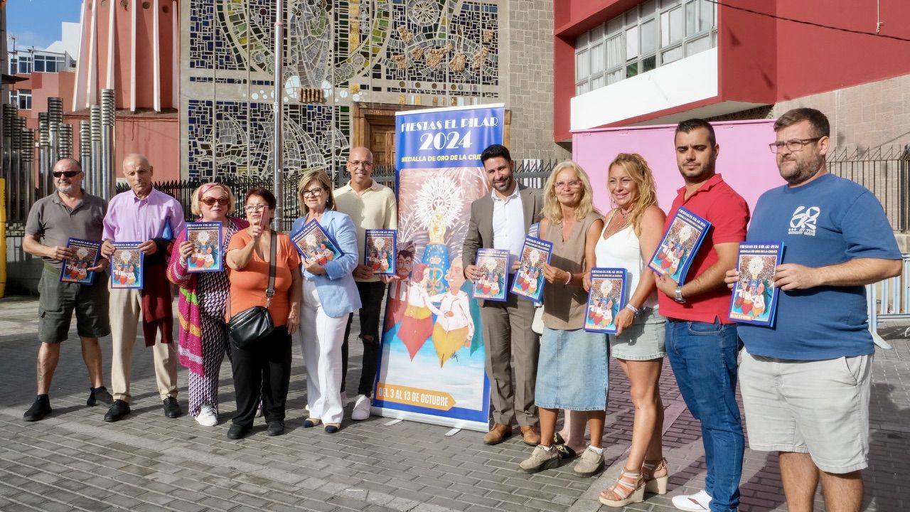 Las Fiestas del Pilar recuperan la romería tradicional tras cinco años 