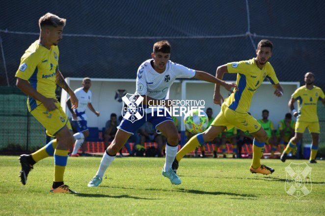 CD Tenerife B y UD Las Palmas C  se miden este domingo en el derbi separados por tres puntos