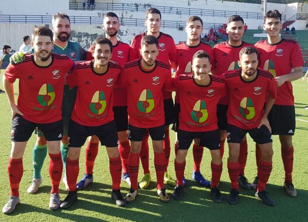 FÚTBOL PREFERENTE LAS PALMAS - Complicada salida para el líder UD Guía este viernes en Las Coloradas ante el RC Victoria