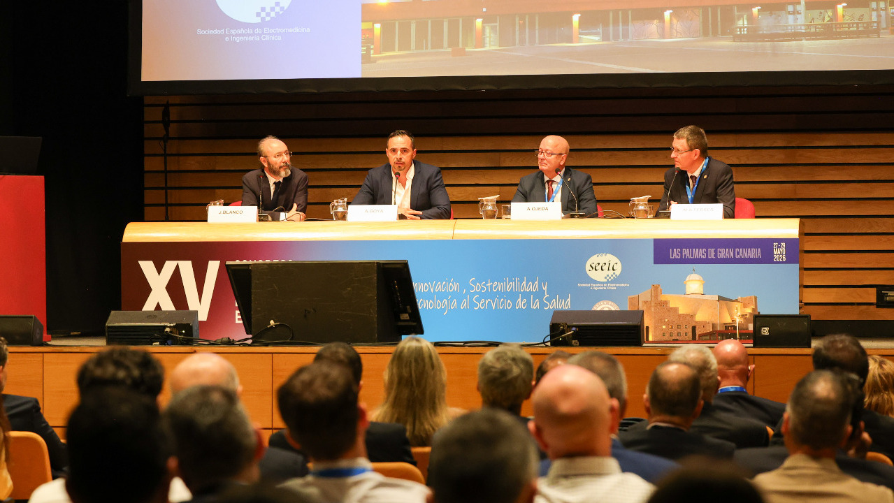 El SCS expone en un congreso nacional sus avances en electromedicina y salud digital