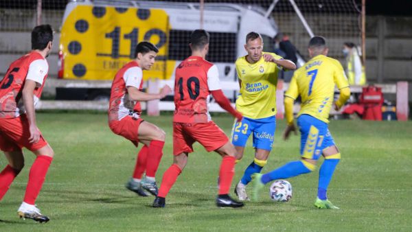 COPA DEL REY.- La UD Las Palmas vence con comodidad al Varea y pasa a la siguiente ronda 0-4