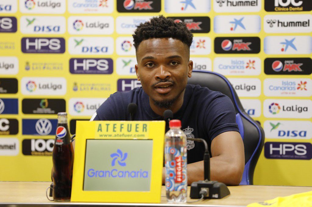 La UD Las Palmas presenta a su refuerzo de enero, el centrocampista Wilfrid Kaptoum