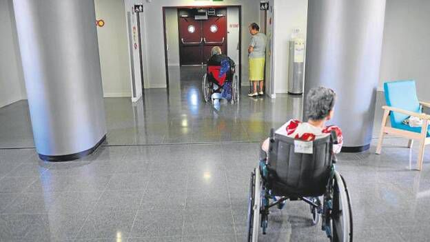 Cada día mueren 128 dependientes esperando asistencia, uno cada 11 minutos