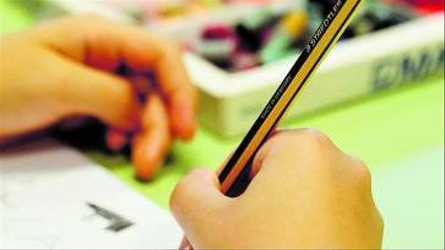 Los sindicatos educativos anuncian movilizaciones por la 