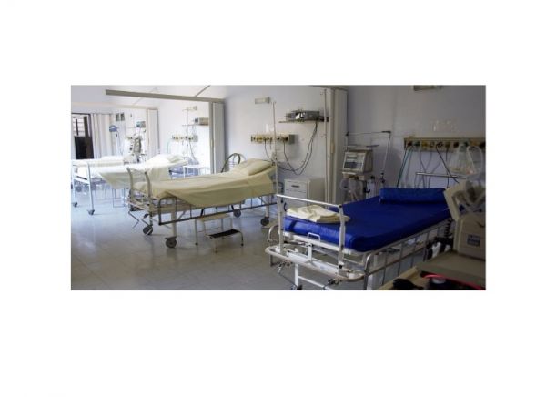 Los enfermeros denuncian el cierre masivo de camas en verano