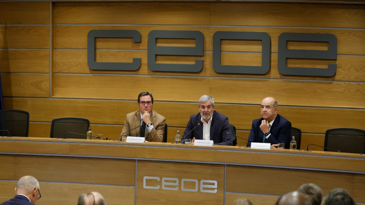 Canarias quiere ser la pasarela de las inversiones españolas hacia África