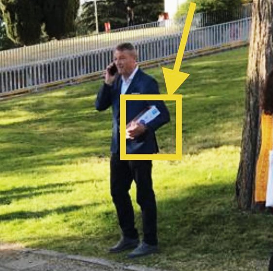 El secretario general de Jupol repartió octavillas de ABAM en los exámenes a Policía
