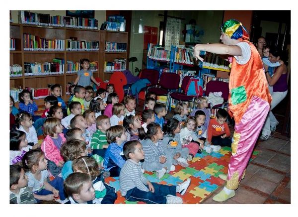 La Biblioteca Josefina de la Torre proseguirá con la sesión de cuentacuentos los viernes