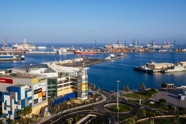 Puertos de Las Palmas se consolida como líder de España en avituallamiento de buques