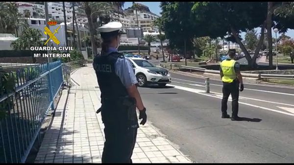 Agentes de la Policia Alemana e Italiana patrullan con la Guardia Civil en algunos municipios de las islas