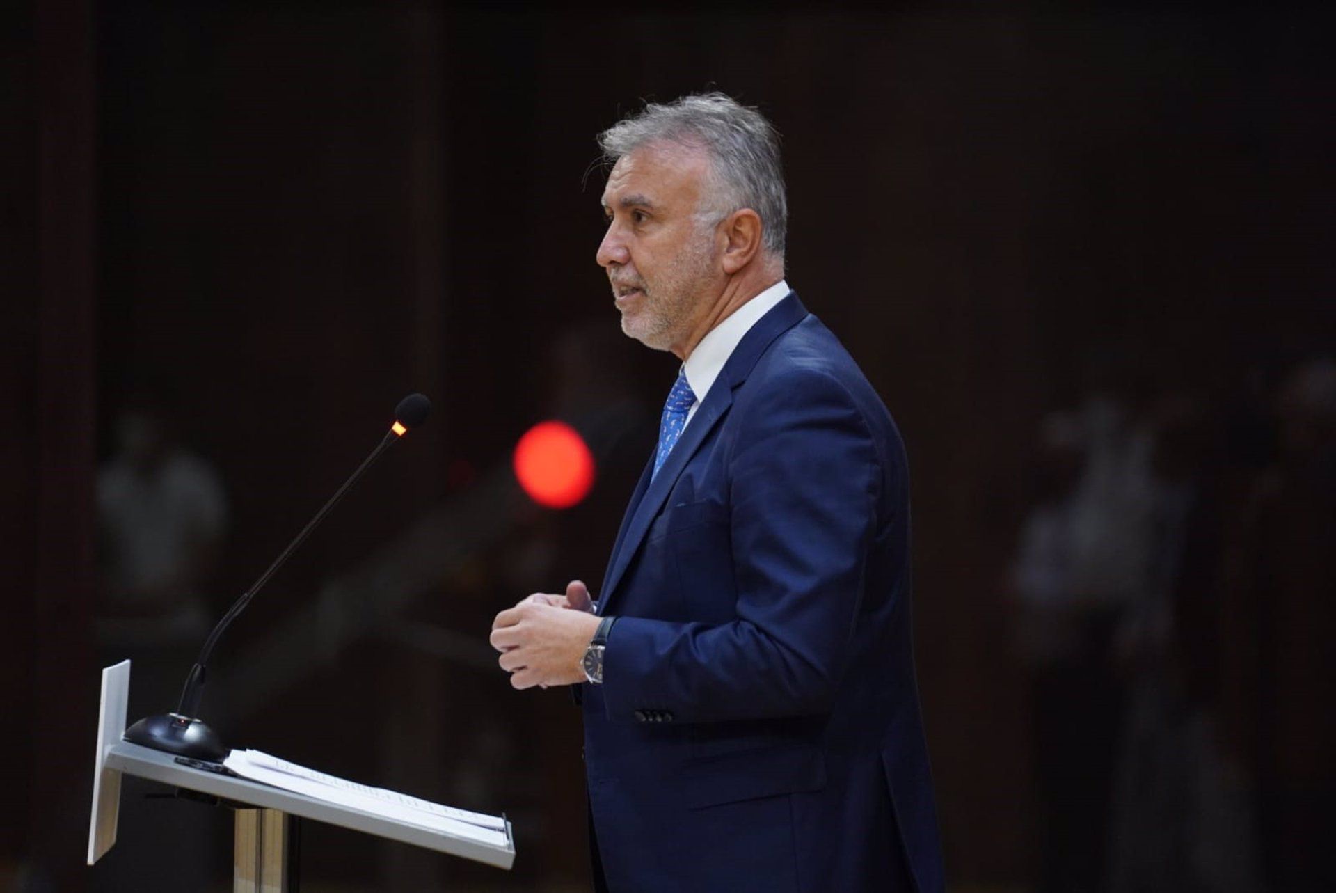 Torres asegura que el Gobierno reaccionará de forma inmediata si las prospecciones de Marruecos afectan a Canarias