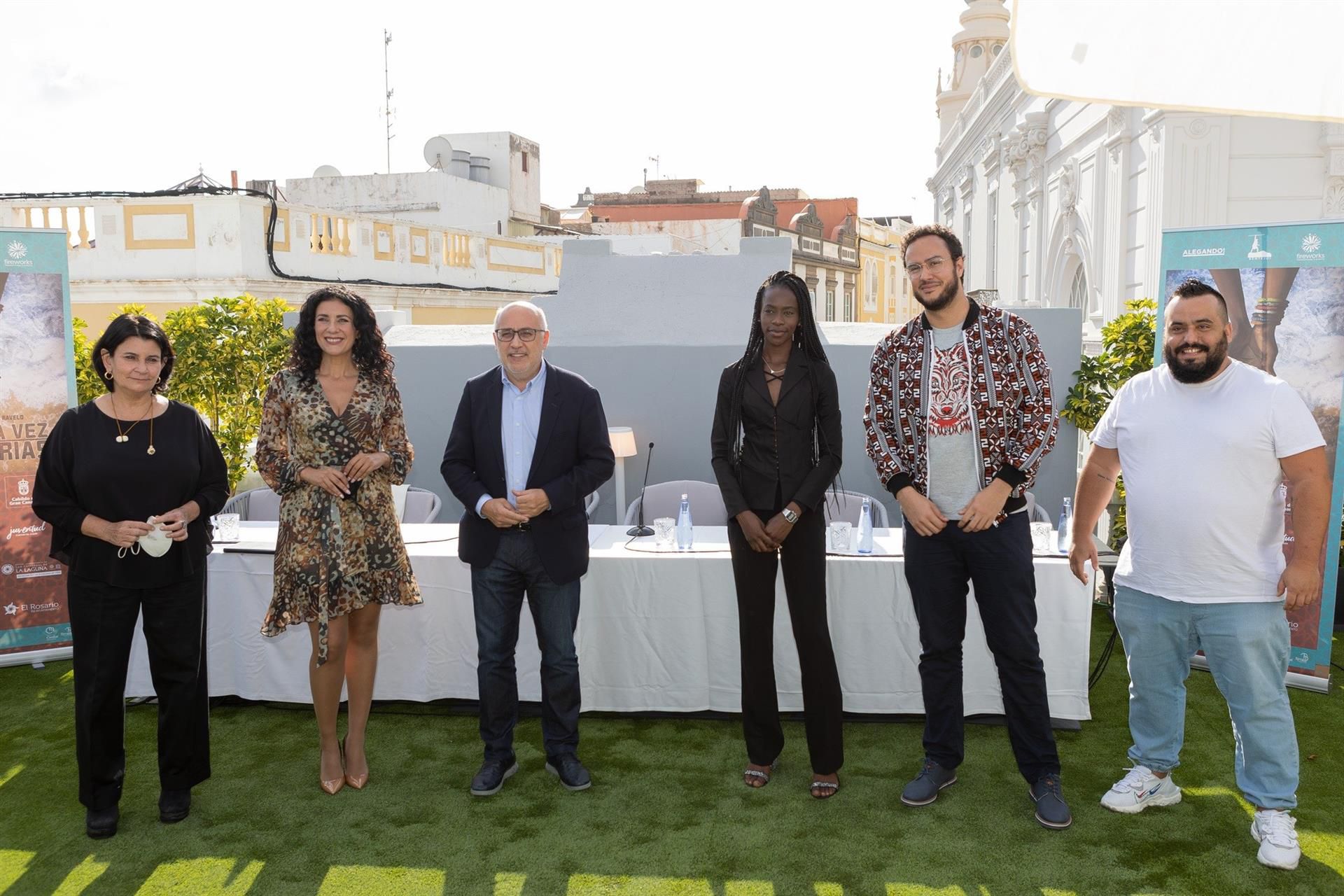 Armando Ravelo presenta su último proyecto 'Érase una vez en Canarias' 