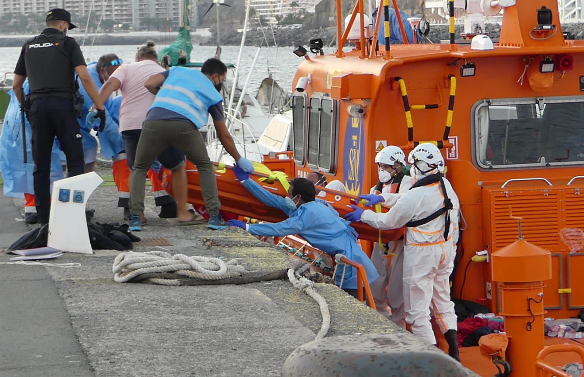 Auxiliados 34 migrantes de una patera al sur de Gran Canaria 