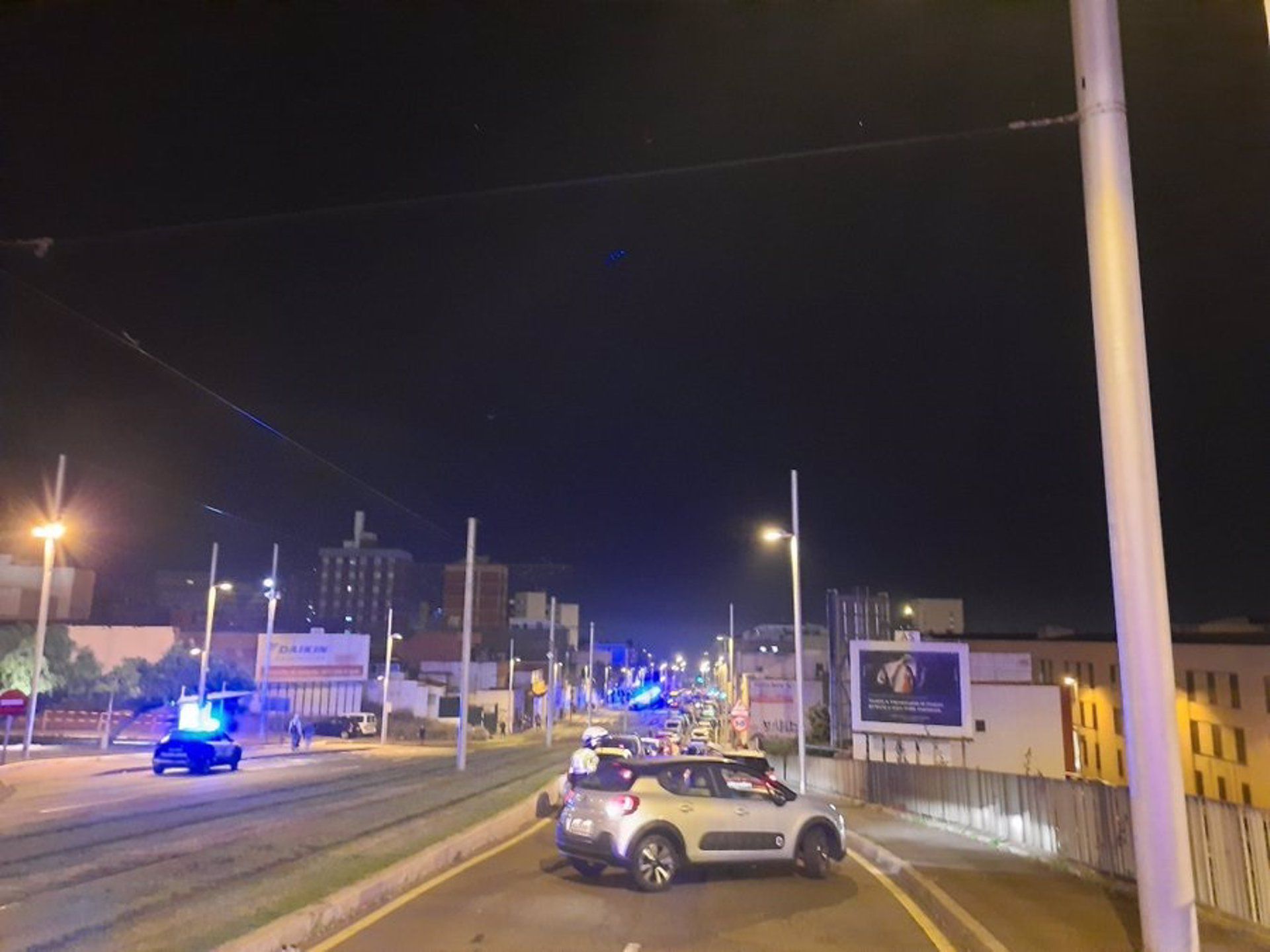 Un hombre muere atropellado por el tranvía en Tenerife