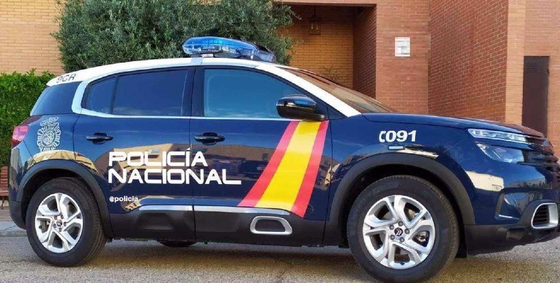 Detenido un hombre por robar a taxistas y dañar vehículos estacionados en Las Palmas de Gran Canaria