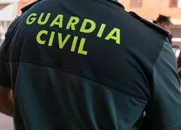 Detienen a un hombre por robar 1.800 euros de la caja registradora de un restaurante de Agaete