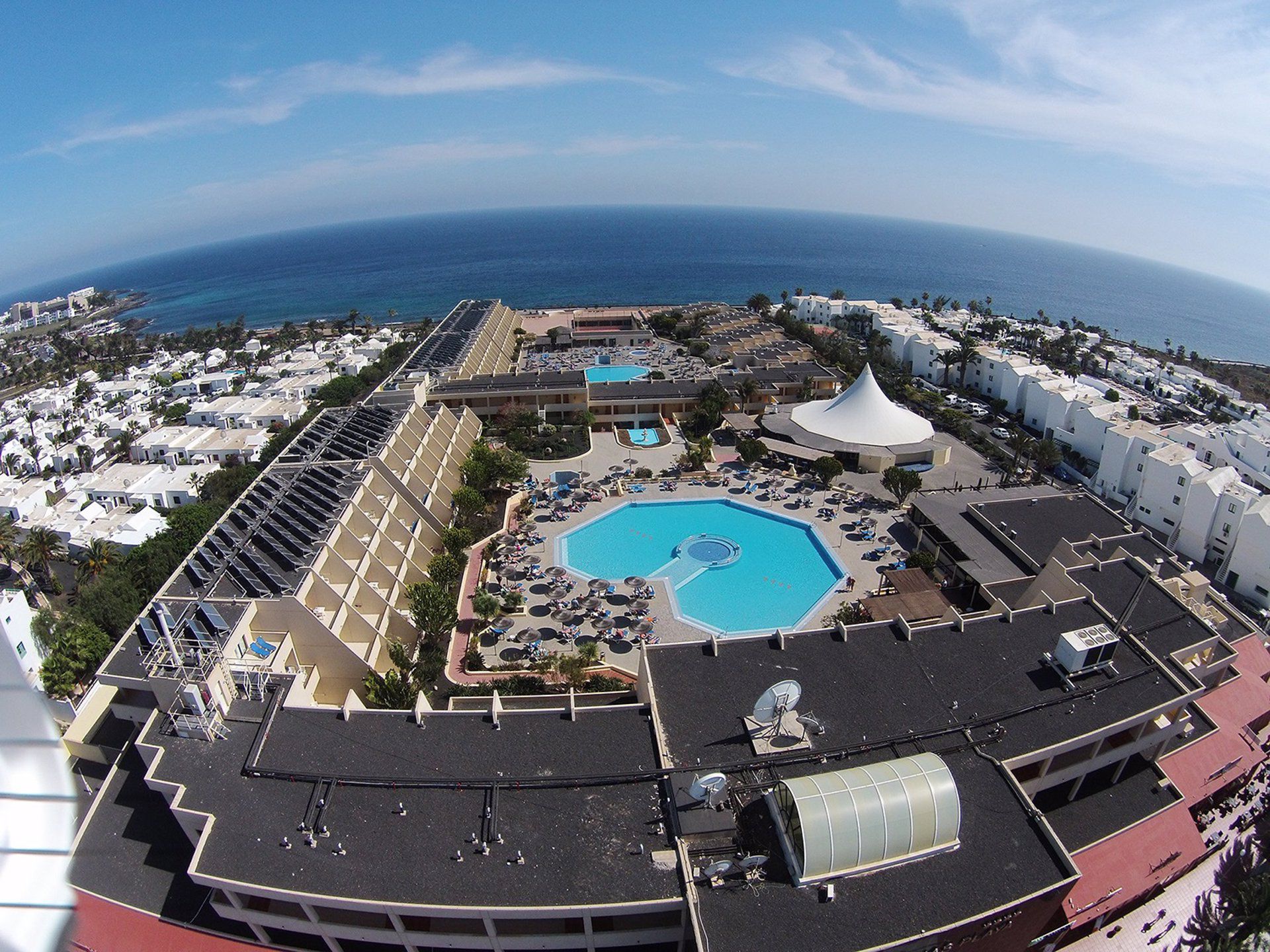Las pernoctaciones hoteleras en Canarias crecen en febrero un 25,5% hasta alcanzar los 5,4 millones