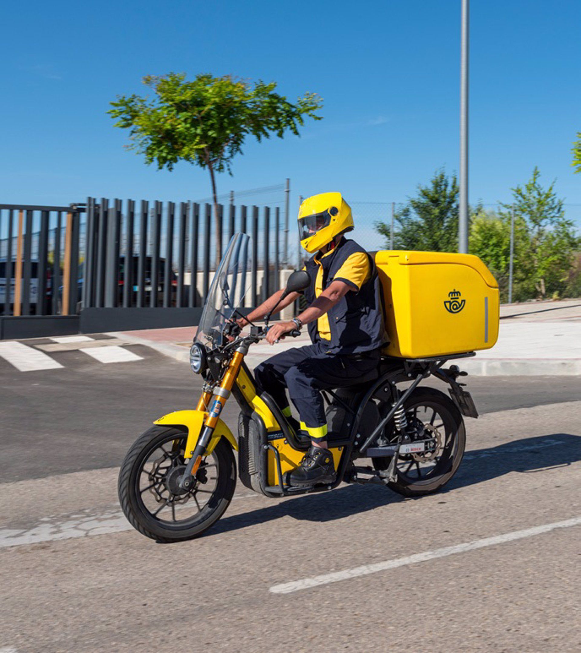 Unas 4.990 personas se examinarán este domingo en Canarias para acceder a los 302 puestos fijos de Correos en las islas