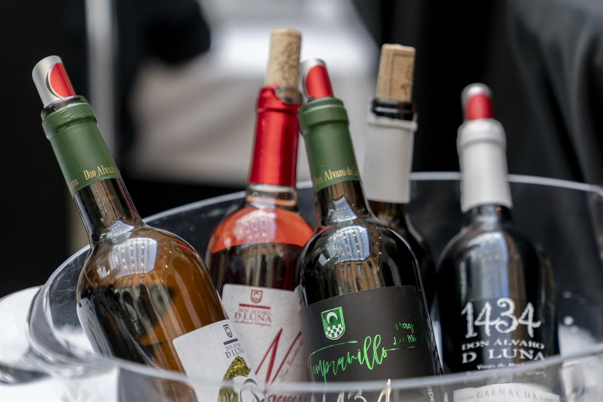 El consumo de vino en España frena su caída en 2023
