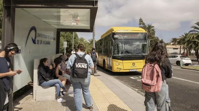 La EBAU motivará el refuerzo de las líneas de Guaguas Municipales que llegan al Campus de Tafira