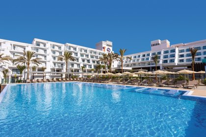 Las PERNOCTACIONES extrahoteleras en Canarias CAEN un 77,2% en marzo